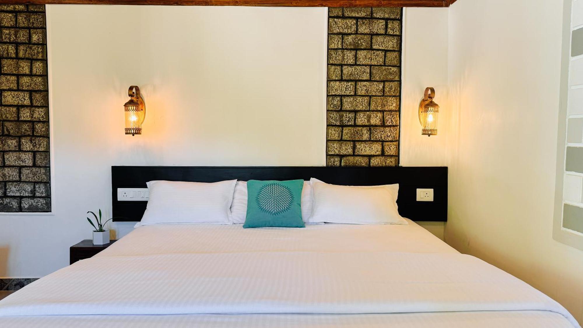 Calm Shack - 2 Bedroom-Boutique Farm Stay Munnar Esterno foto