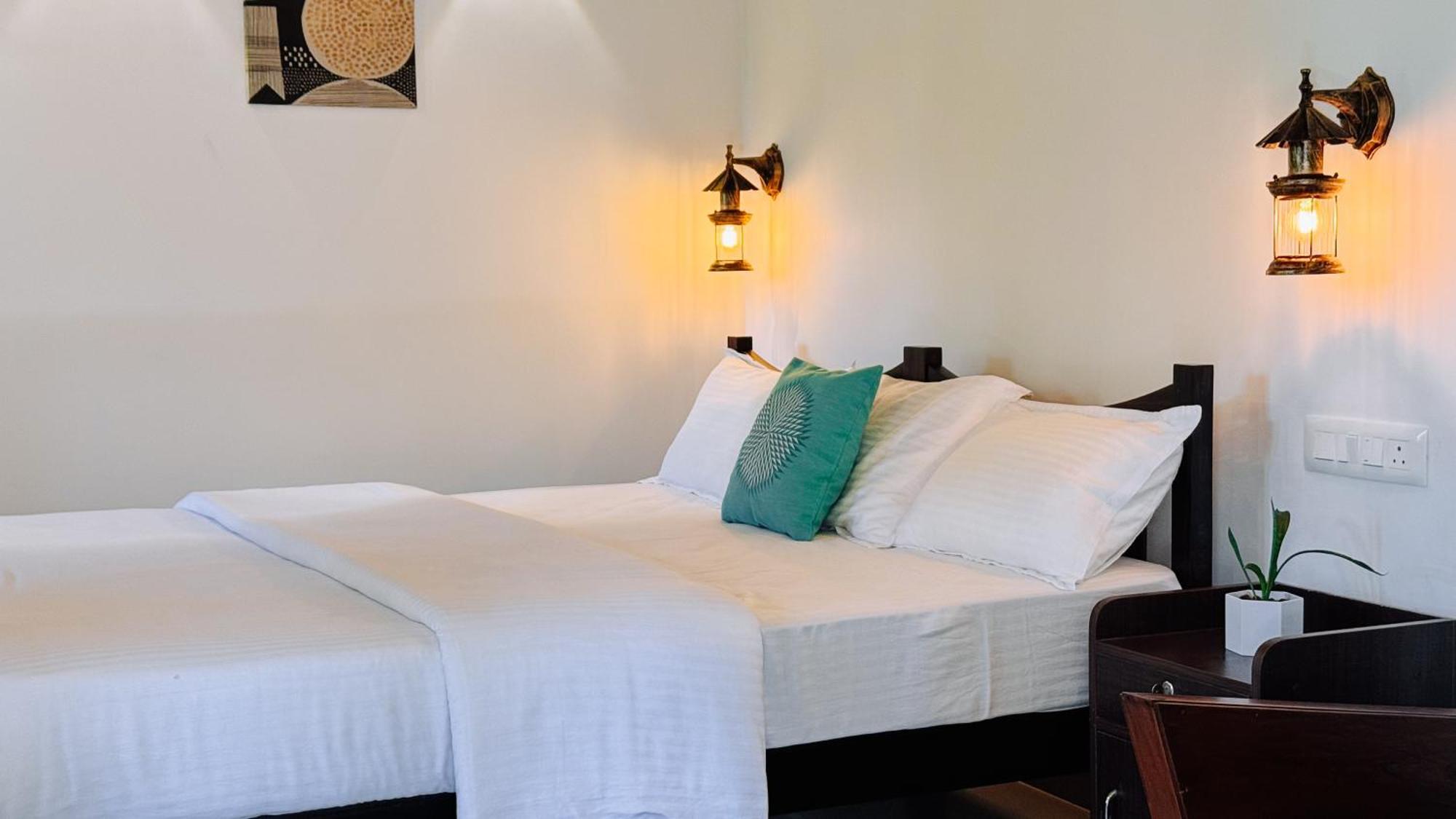 Calm Shack - 2 Bedroom-Boutique Farm Stay Munnar Esterno foto